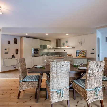 Apartment Da Nonna Ina By Interhome *